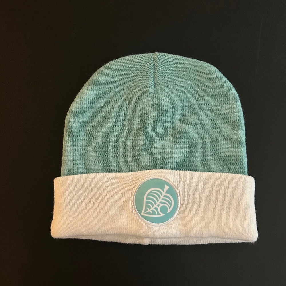 CultureFly Animal Crossing New Horizons Mint Green White Knit Beanie Hat 1561